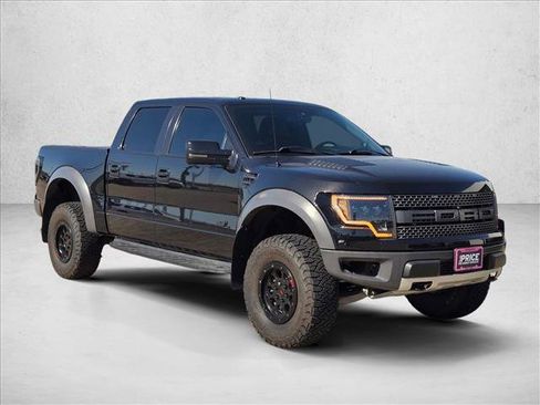 Used 2014 Ford F150 Raptor w/ Equipment Group 801A Luxury AWD/4WD image 3