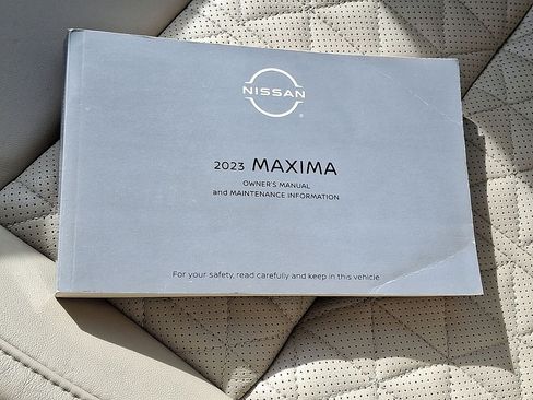 Used 2023 Nissan Maxima Platinum FWD image 27