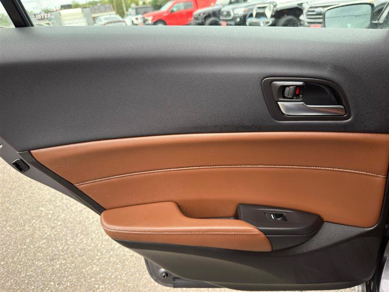 Used 2022 Acura ILX w/ Premium Package FWD image 19