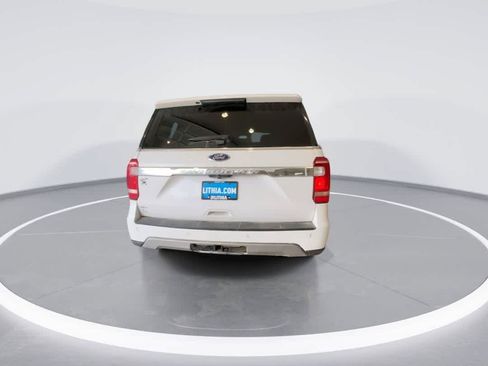 Used 2019 Ford Expedition XLT w/ Equipment Group 201A AWD/4WD image 7