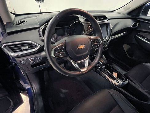Used 2022 Chevrolet TrailBlazer LT w/ Sun and Liftgate Package AWD/4WD image 21