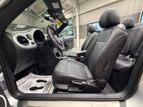 Used 2016 Volkswagen Beetle 1.8T SEL FWD image 48