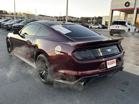 Used 2018 Ford Mustang Coupe w/ Equipment Group 101A image 3