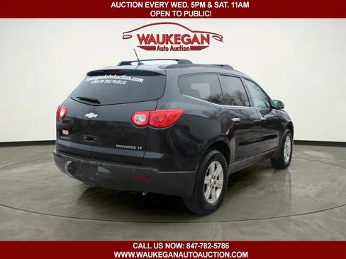 Used 2009 Chevrolet Traverse LT image 4