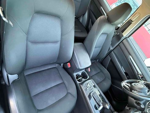Used 2020 MAZDA CX-5 Sport FWD image 39