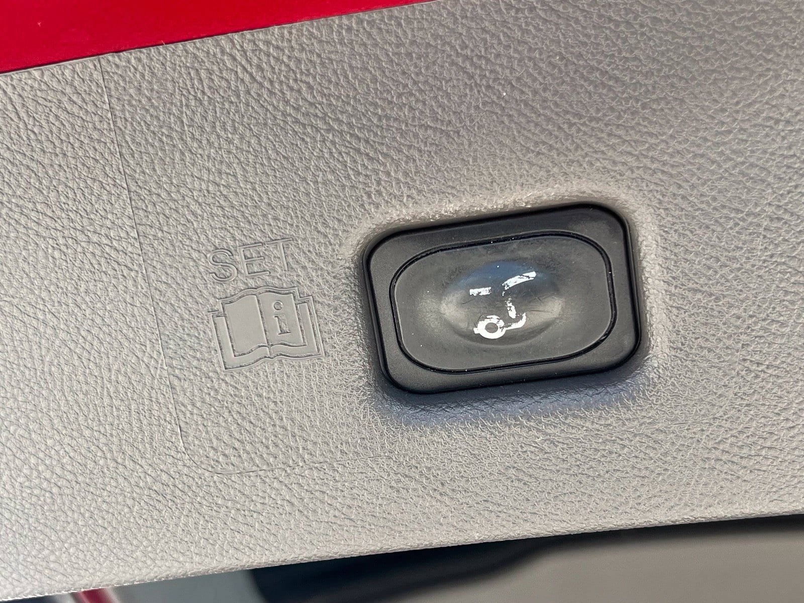 Used 2019 Lincoln Nautilus Reserve FWD image 16
