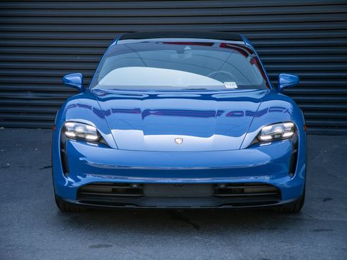 Certified 2023 Porsche Taycan 4S AWD/4WD image 7
