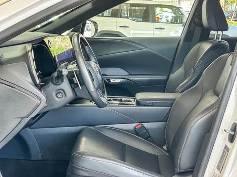 Used 2023 Lexus RX 350 Premium Plus w/ Cold Area Package FWD image 17