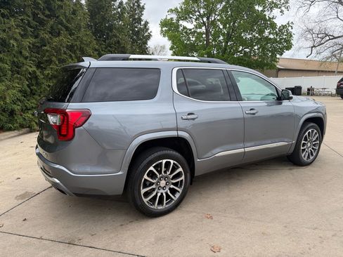 Used 2022 GMC Acadia Denali w/ Denali Technology Package image 31