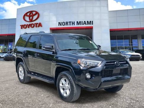 Used 2024 Toyota 4Runner SR5 Premium w/ Moonroof Package AWD/4WD image 1