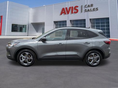 Used 2025 Ford Escape ST-Line image 8