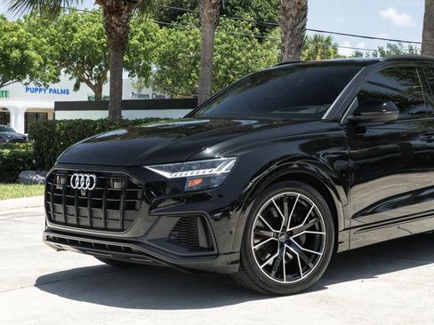 Used 2023 Audi SQ8 Prestige AWD/4WD image 2