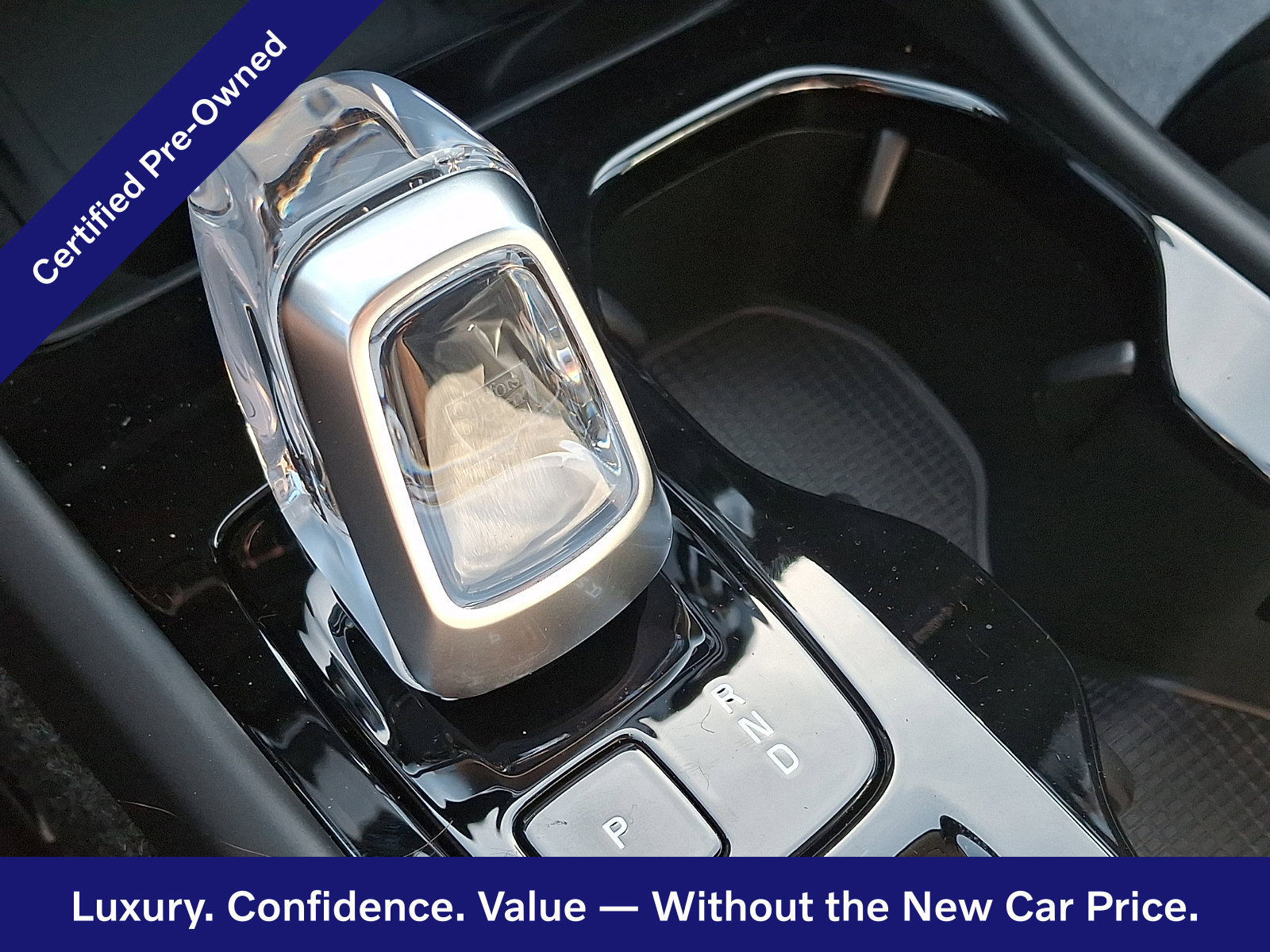 Certified 2026 Volvo XC40 B5 Plus w/ Climate Package AWD/4WD image 13