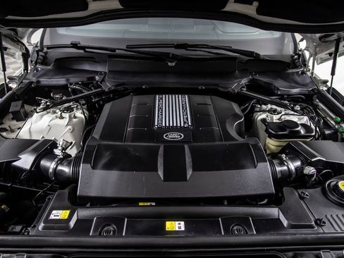 Used 2018 Land Rover Range Rover Sport Supercharged AWD/4WD image 38