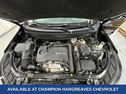Used 2019 Chevrolet Equinox LT w/ Driver Convenience Package image 38