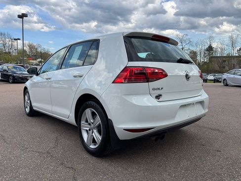 Used 2017 Volkswagen Golf S FWD image 5