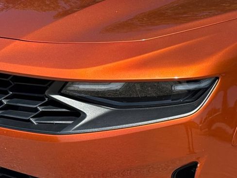 Used 2022 Chevrolet Camaro LT RWD image 4