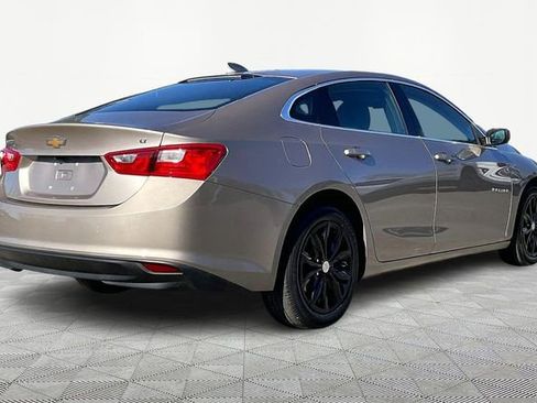 Used 2023 Chevrolet Malibu LT image 5