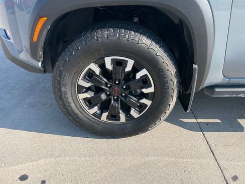 Used 2023 Nissan Frontier PRO-4X w/ Pro Convenience Package AWD/4WD image 29