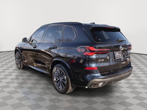 Used 2024 BMW X5 xDrive40i w/ M Sport Package image 23