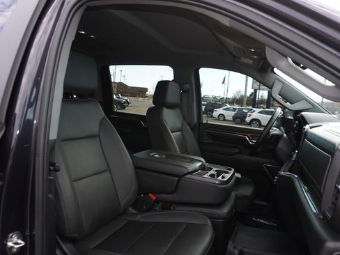 Used 2024 Chevrolet Silverado 2500 LT w/ All Star Edition image 28