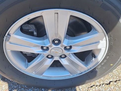 Certified 2022 Chevrolet Trax LS w/ Tint and Cruise Package image 17