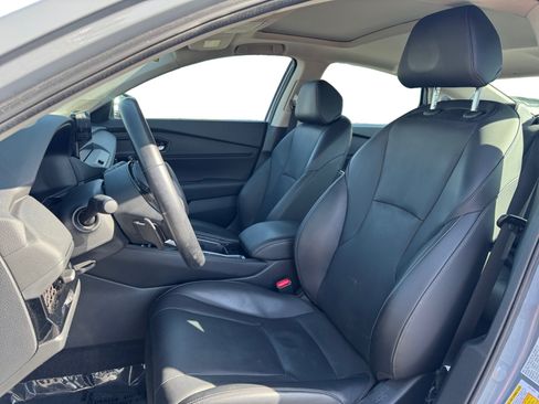 Used 2023 Honda Accord Touring image 9
