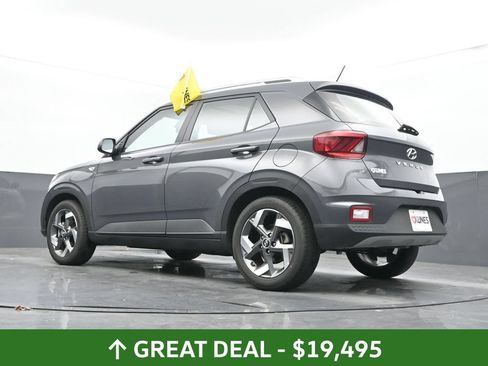 Used 2025 Hyundai Venue SEL FWD image 52