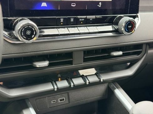 Certified 2023 Chevrolet Colorado Trail Boss w/ Advanced Trailering Package image 14