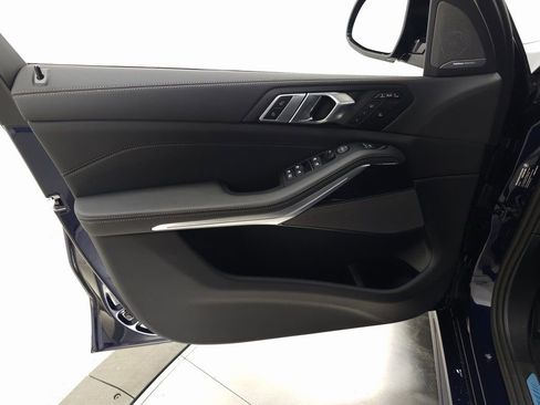 Used 2026 BMW X7 xDrive40i w/ M Sport Package image 10