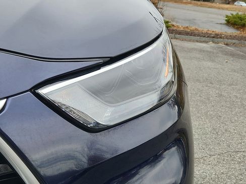 Certified 2022 Toyota Highlander XLE image 10