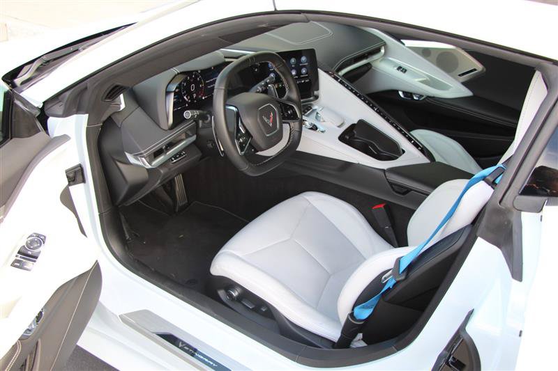 Used 2022 Chevrolet Corvette Stingray Preferred Cpe w/ Z51 Performance Package RWD image 12