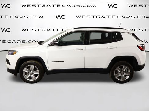 Used 2022 Jeep Compass Latitude AWD/4WD image 5