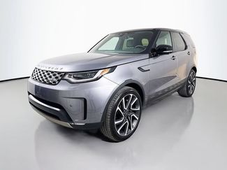 Used 2025 Land Rover Discovery S AWD/4WD video 1
