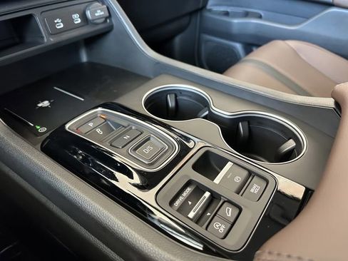 New 2026 Honda Pilot Touring image 20