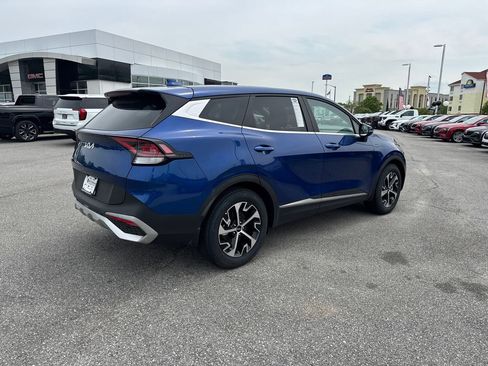 New 2024 Kia Sportage EX image 3