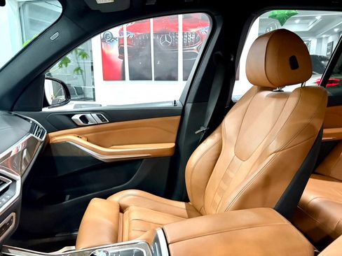 Used 2019 BMW X5 xDrive40i image 13