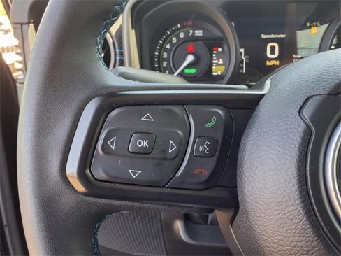 Used 2024 Jeep Wrangler Unlimited Rubicon 4xe image 27