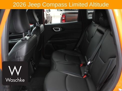 Used 2026 Jeep Compass Limited AWD/4WD image 14