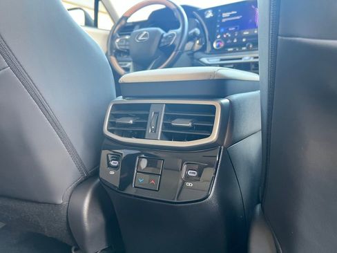 Used 2024 Lexus RX 350 Premium image 28