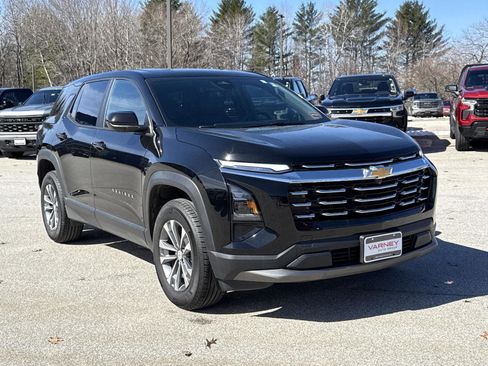 Used 2026 Chevrolet Equinox LT w/ Convenience Package II image 4