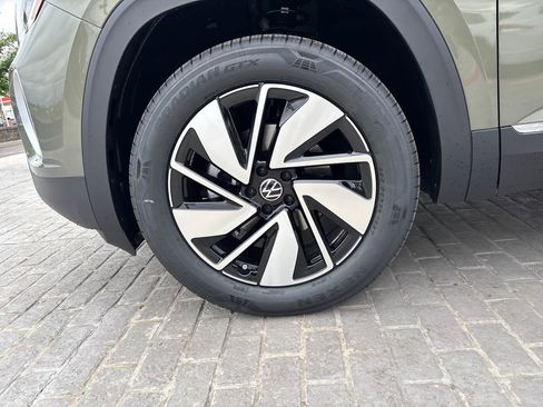 New 2026 Volkswagen Atlas SEL AWD/4WD image 29