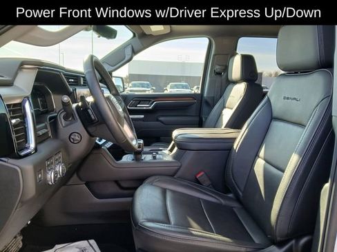 Certified 2025 GMC Sierra 1500 Denali w/ Technology Package image 11