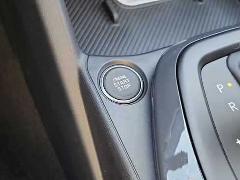 New 2026 Kia K4 EX image 32