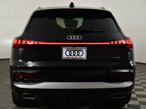 New 2025 Audi Q5 Premium Plus image 8