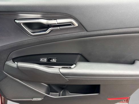 Certified 2024 Kia Sportage SX image 22