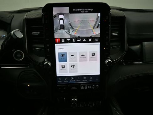 New 2025 RAM 3500 Limited image 13