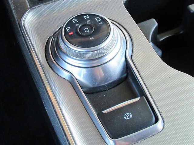 Used 2022 Ford Edge ST AWD/4WD image 28