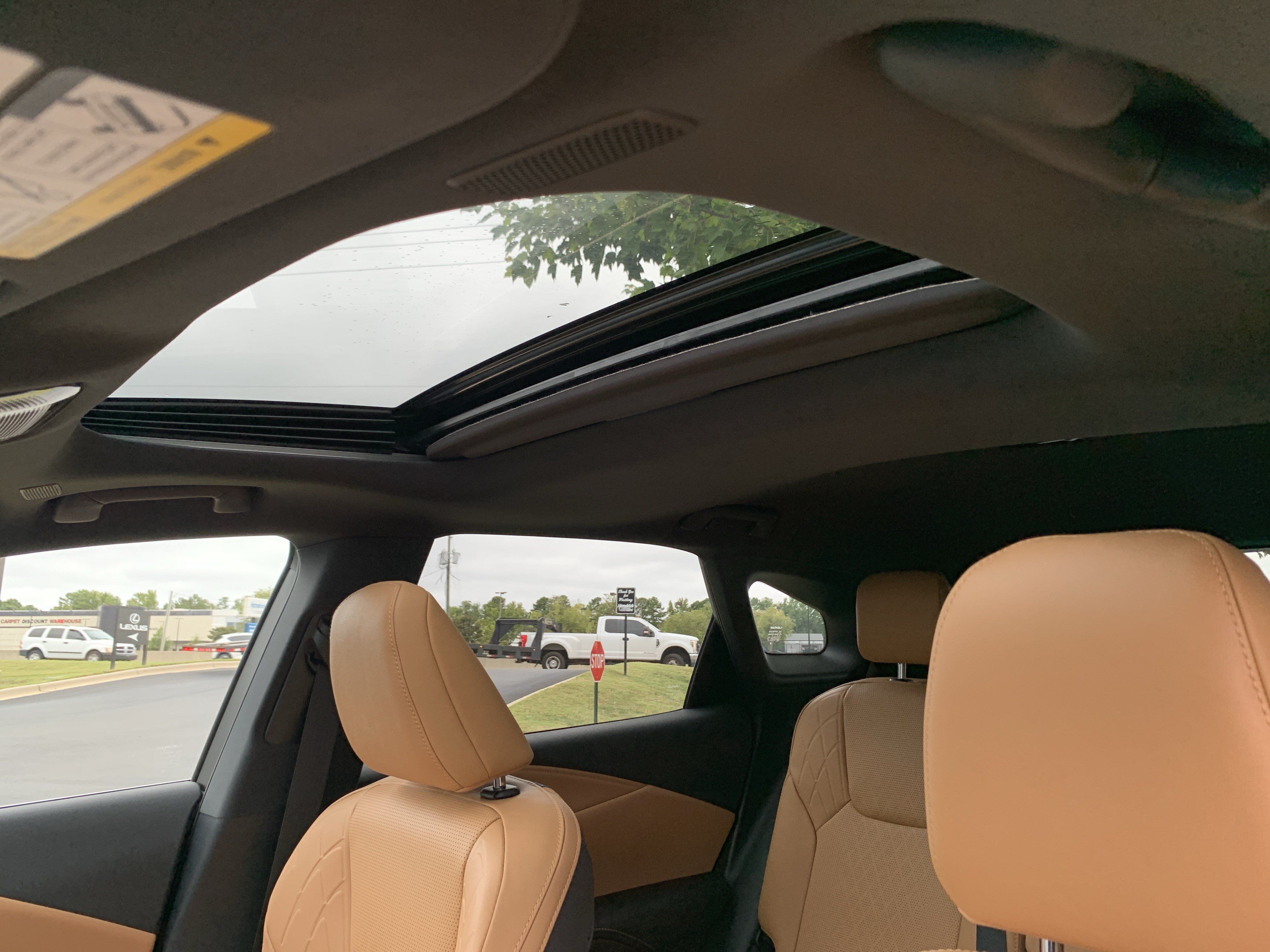 Used 2026 Lexus RX 350 Premium Plus w/ Accessory Package (Z1) FWD image 28