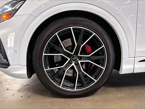 Used 2023 Audi SQ8 Prestige w/ Prestige Package AWD/4WD image 11